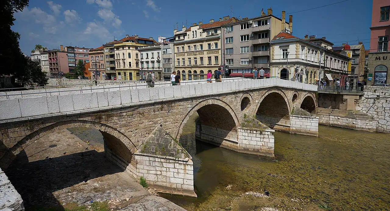 The Latin Bridge over the Miljacka river in Sarajevo, the starting point of the eastern loop